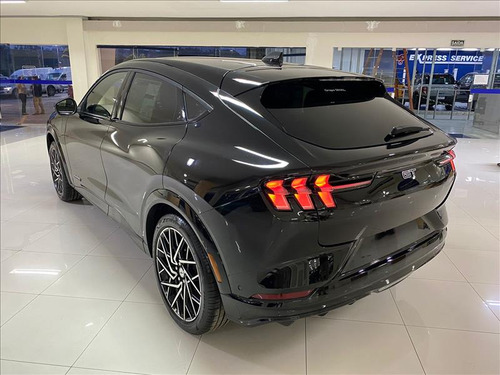 Ford Mustang Mach-E 91 kw gt Performance E-awd