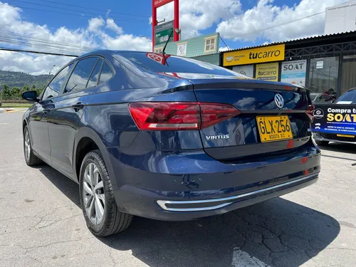 Volkswagen Virtus Highline 1.6cc AT AA 4X2