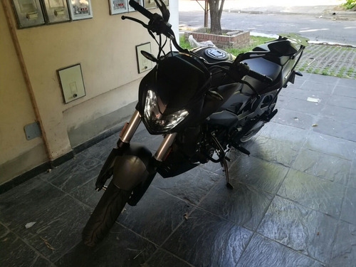 Imagen 12 de 13 de Bajaj Dominar 400