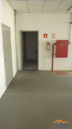Imagem 2 de 7 de Galpao Em Baueri Em Condominio Fechado, Confira! - 20112