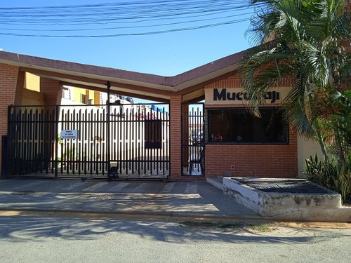 Imagen 10 de 13 de Townhouse En Res. Mucubaji, Atth-163