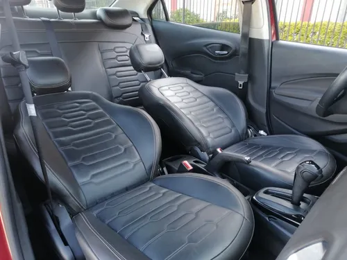 Chevrolet Onix 1.4 Ltz 4 p
