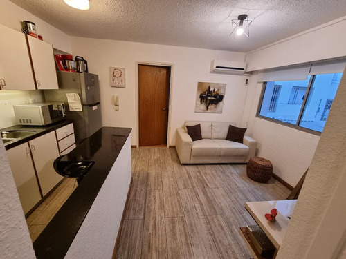 Imagen 5 de 13 de Apartamento -rambla Republica De Chile Y Colombes , 1 Dormitorio !!