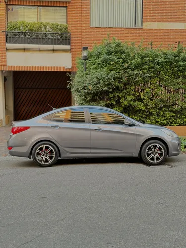 Hyundai Accent 1.4l 4 p