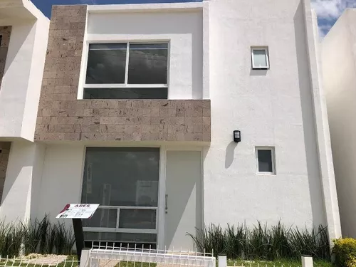 Casa Sola En Venta Paseos De Aguascalientes en Inmuebles | Metros Cúbicos