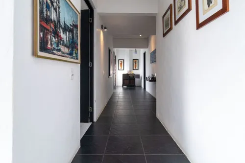 Casa En Arriendo/venta En Canelon. Cod A11895