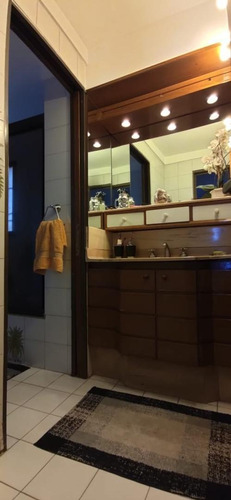 Impecable Casa En La Mejor Zona Del Partido