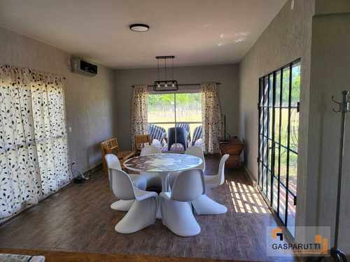 Imagen 24 de 30 de Casa En Venta En 1 Planta En Pilar Del Este! 4 Ambientes!