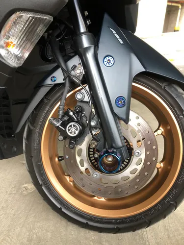 Nmax Connect