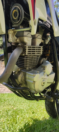 Imagen 15 de 18 de Honda Xr 250 Tornado