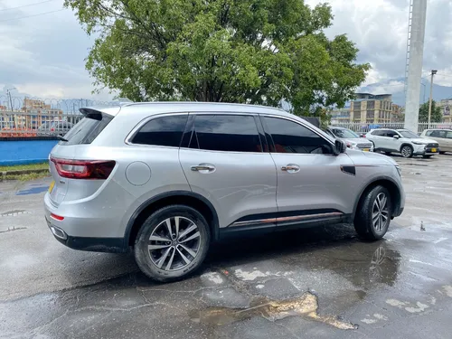 Renault Koleos 2.5 INTENS 4X4 AT