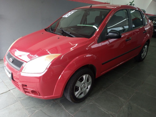 Fiesta Sedan 1.6 Flex Vermelha 2008 