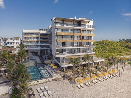 Departamento En Venta En La Playa En Puerto Morelos (733)