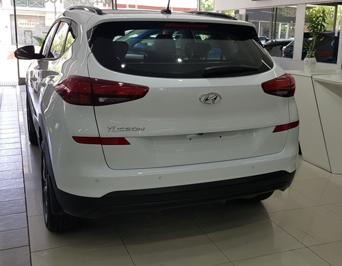 Hyundai Tucson Panorama Sunroof 2wd Seoul Motor