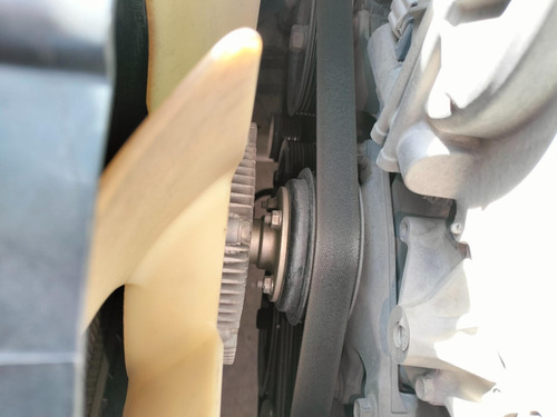 Nissan Urvan 2.5 15 Pas Amplia Aa Mt