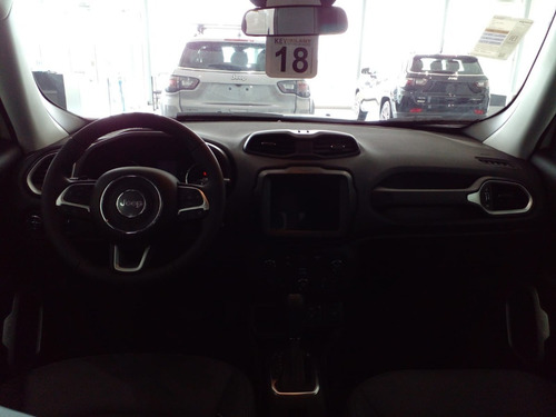 Imagen 5 de 21 de Jeep Renegade Sport At6 My23 Rm