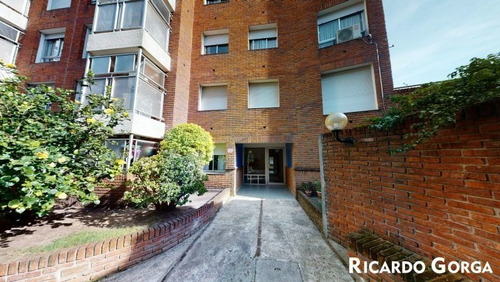 Imagen 1 de 11 de Venta Apartamento Prado (ref: Rgo-56)