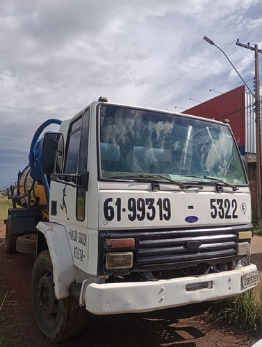 Caminhão Limpa Fossa 10 Mil Litros Pronto Pra Trabalhar