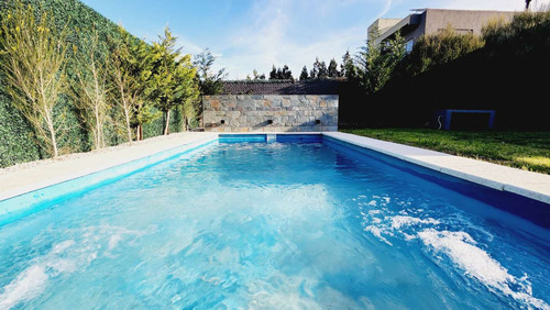 Imagen 2 de 30 de Casa Barrio Cerrado Laguna Azul Pileta Ezeiza