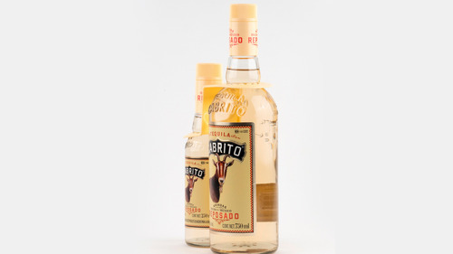 Tequila Cabrito Reposado 100% Agave 750ml + Botella De 250ml