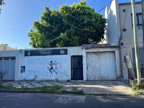 Excelente Lote De 325 M2. En R. De Escalada