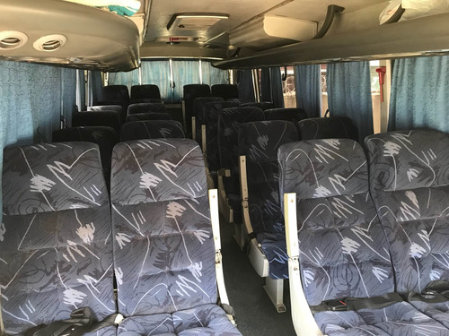 Minibus 24 Asientos