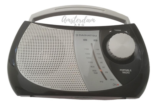 Radio Portatil  Am - Fm Daihatsu D-rp38 Dual - 220v - Pilas