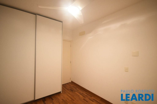 Imagem 10 de 15 de Apartamento - Moema Pássaros - Sp - 564636