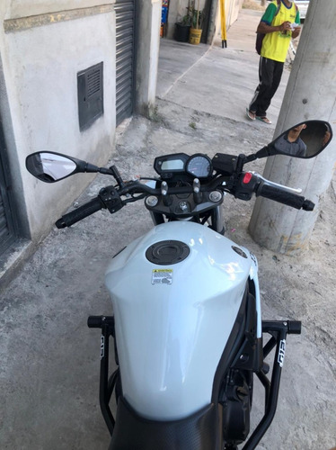 Yamaha Xj6 N