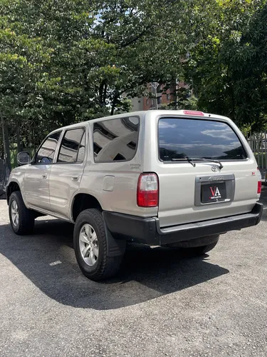 Toyota 4Runner 3.4 automatica