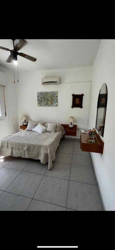 Dueño Vende 2 Excelentes Casas A Media Cuadra De La Playa