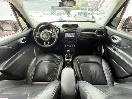 Jeep Renegade 1.8 Flex Aut. 5p
