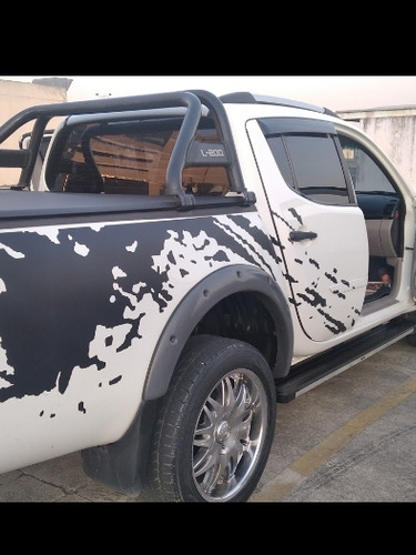 Mitsubishi L200 3.2 Triton Gl Cab. Dupla 4x4 4p