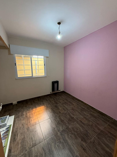 Venta - Propiedad 5 Ambientes Con Quincho Y Garaje