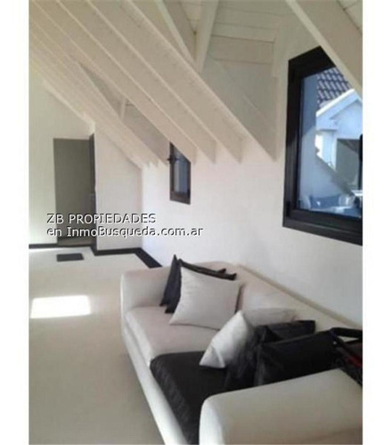 467 E/ 142 Y 143: Casa En Country Grand Bell