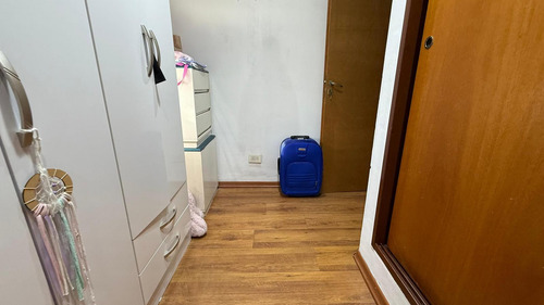 Vivienda Multifamiliar Con Dos Casas Y Un Galpón En Un Amplio Terreno En Billinghurst