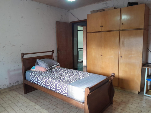 Venta/permuta - Casa - Ph Al Frente - 4 Dormitorios - Bella Vista, Rosario