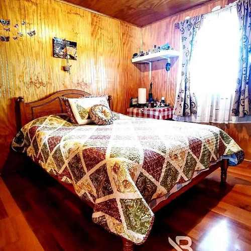 Casa Nelson Pereira (esquina, 2 Pisos, Ampliada Y Regulada.