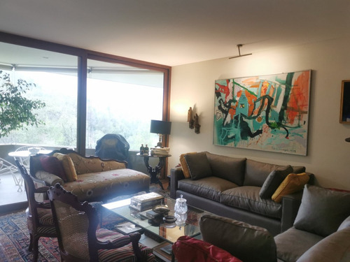 En Exclusivo Condominio Valle Escondido