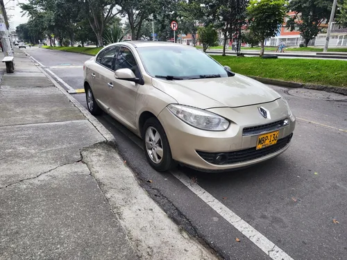 Renault Fluence 2.0 Privilege