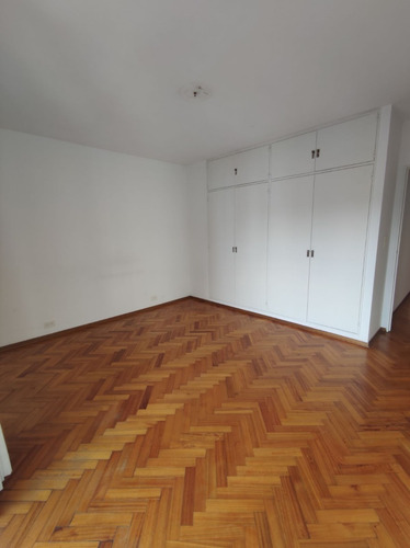 Imagen 5 de 11 de Departamento 4 Ambientes Con Cochera-10º Piso- Excelente Ubicacion!