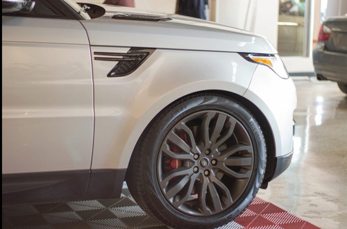 Imagen 3 de 8 de Range Rover Sport Supercharged Hilton Motors Co.