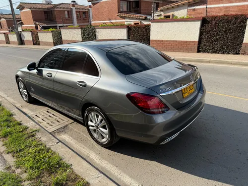 Mercedez Benz Clase C200