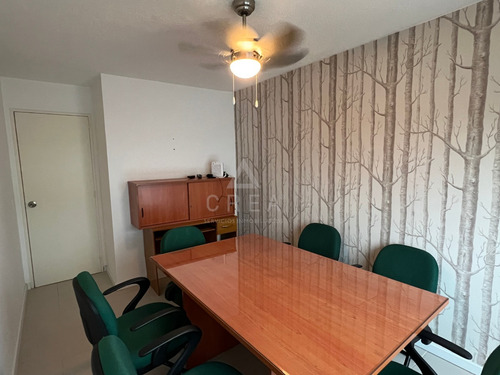 Imagen 12 de 13 de Oportunidad De Negocio! Apartamento En Venta Sobre Avenida Libertador, Aguada, 2 Dormitorios Con Garaje Doble