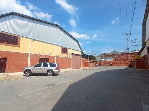 Galpones En Venta Cuenta Con 928m2 Cuenta Con Oficinas Vigilancia Camaras De Seguridad Perfecto Para Desarrollar Tu Empresa Zona Industrial Ii Barquisimeto Lara Dl