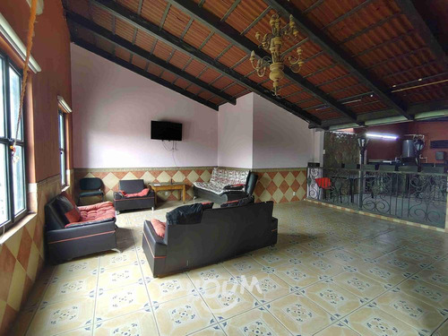 Casa En Guadalajara Centro, Guadalajara Con 5 Recámaras, 350 M², Id: 138533
