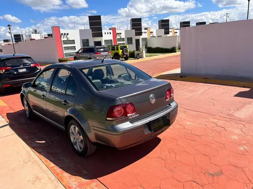 Volkswagen Jetta Clásico 2.0 Cl 5vel Aa Mt