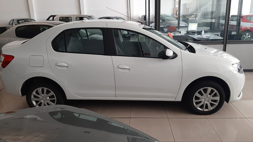 Renault Logan Expression 2017 U$s 12500 Dta Iva Permuta
