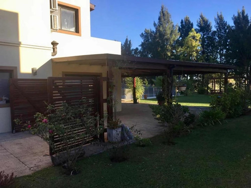 Imagen 4 de 14 de Casa En Venta 5 Ambientes En Canning