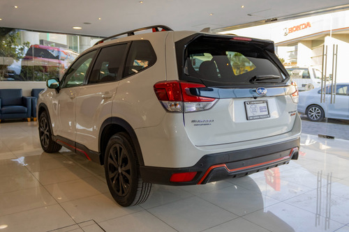 Subaru Forester Sport 2.5